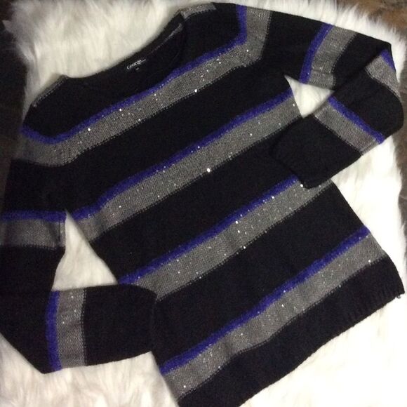 Striped Knit Sweater - Picture 3 of 7